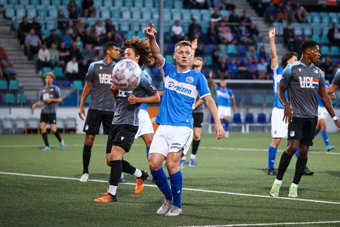 Dino Halilovic eerder dit seizen in actie in de verloren thuiswedstrijd van FC Den Bosch tegen FC Eindhoven (1-3).