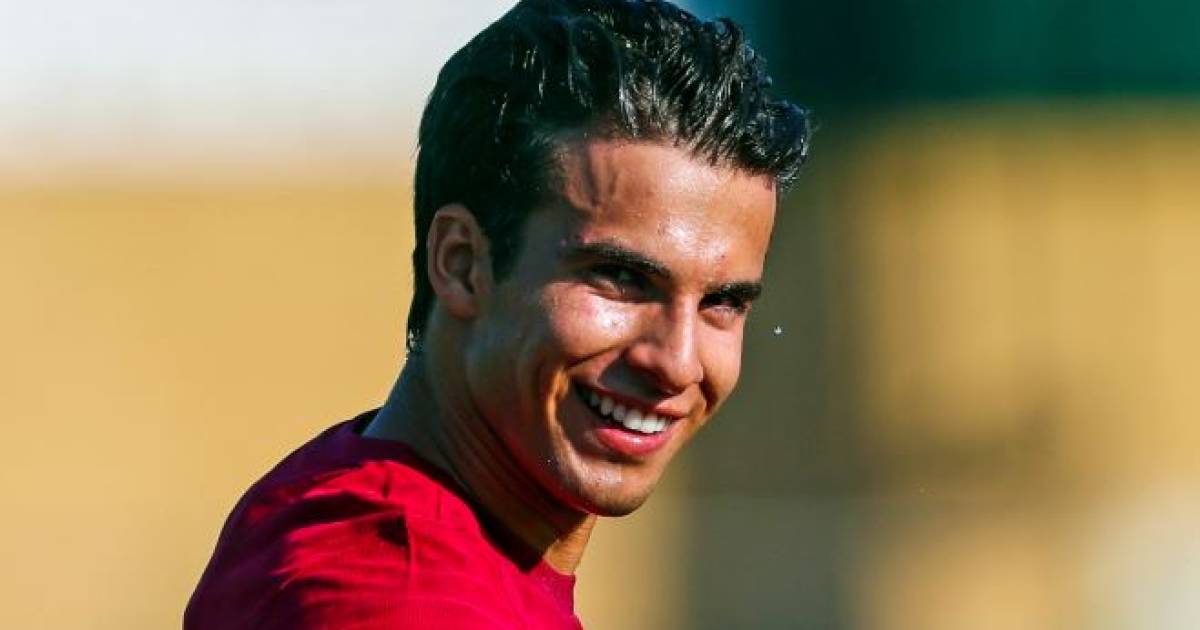 'Robin van Persie' gespot op training FC Barcelona ...