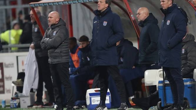 Dick Schreuder wil rust bewaren bij PEC Zwolle na twee nederlagen: ‘We zitten niet in een dip’