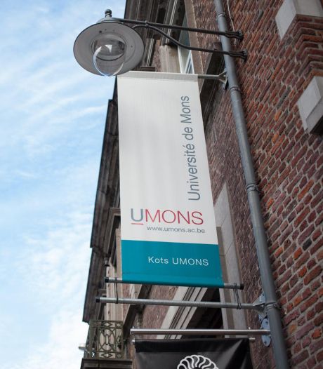 Masters en médecine: le conseil provincial du Hainaut soutient la demande d’habilitation de l'UMONS