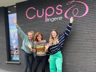 Cups lingerie viert ‘Week van de stenen winkel’ met mocktails en pizza’s