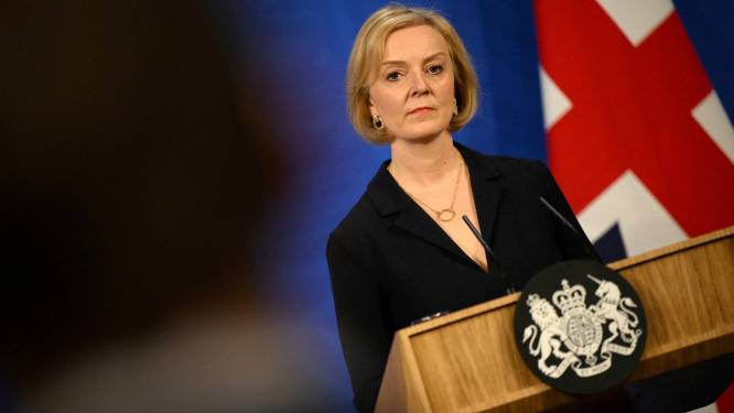Partijgenoten Britse premier Liz Truss roepen op tot haar ontslag
