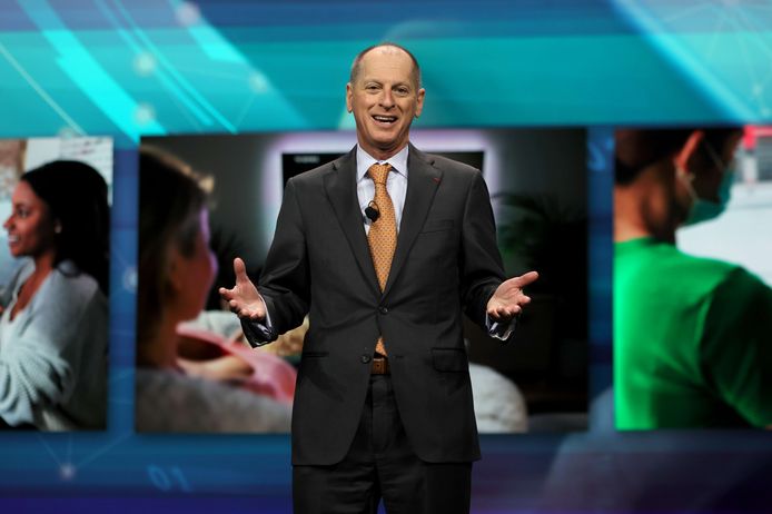 Gary Shapiro, de grote baas en oprichter van de Consumer Electronics Show houdt een keynote speech op de CES.