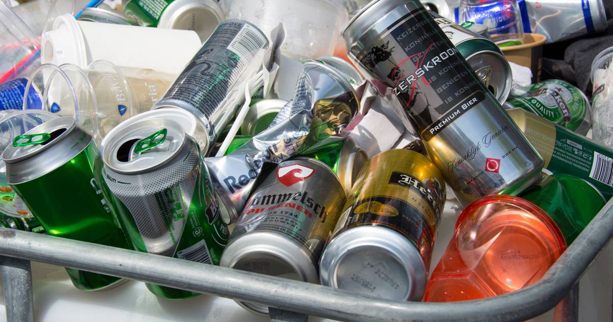 Is het illegaal om blikjes flesvoeding te verkopen