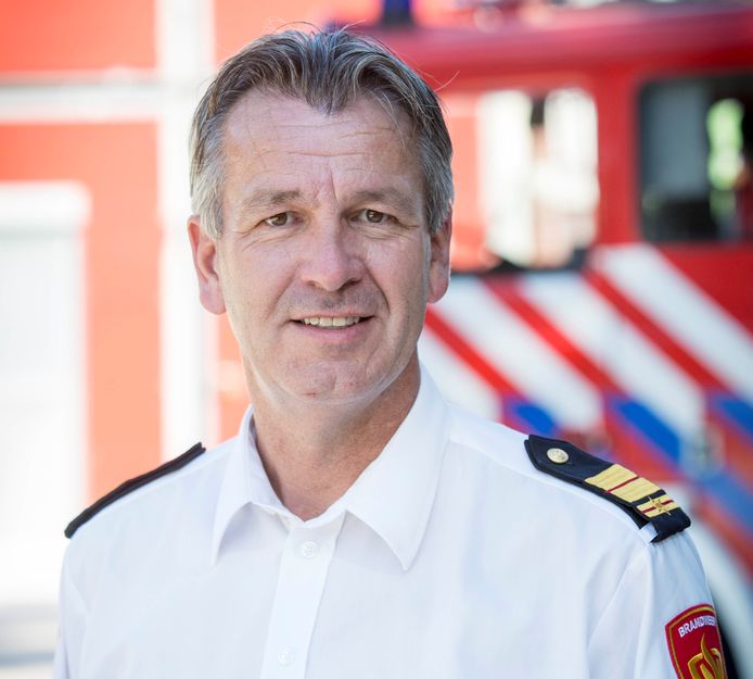 Stephan Wevers is commandant van de Brandweer Twente en operationeel leider van de crisisteam Twente.