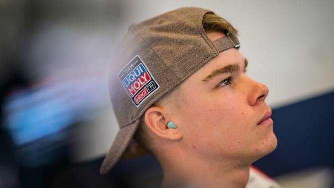 Motorcoureur Collin Veijer (18) vol ambitie: 'Het doel is de MotoGP'