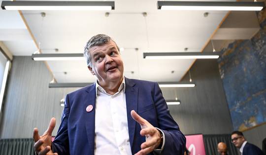 ‘Als de stad de uitbetaling van het loon van Bart Somers’ secretaresse volledig had overgenomen, was er geen vuiltje aan de lucht geweest’