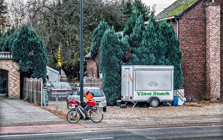 Het huis van E.M. en zijn partner in Zutendaal.  Beeld Tim Dirven