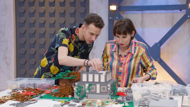 Ex-geliefden Jan en Lola in ‘Lego Masters’. Beeld RTL / William Rutten