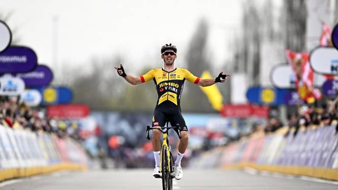 Wéér raak voor Jumbo-Visma en Christophe Laporte: Fransman wint Dwars door Vlaanderen na late uitval