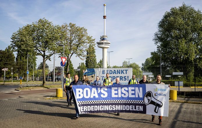 De boa's zijn het zat en willen zich kunnen verdedigen