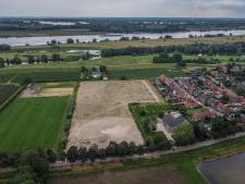 Ophemert praat vanavond over ontsluiting Tiel en over de Waaldijk
