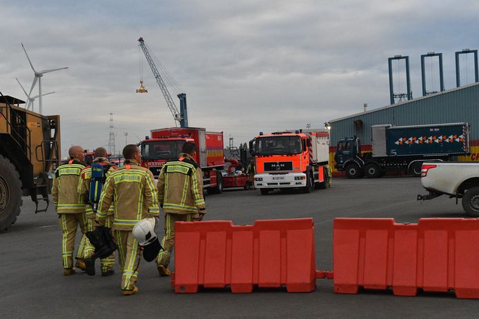 Brandweer Rukt Uit Voor Brand Op Schip In Haven Antwerpen Hln Be