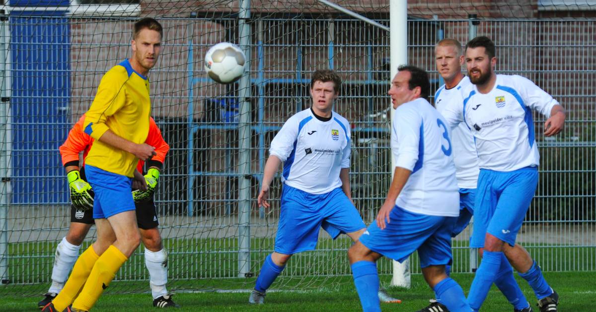 Eerste afgelasting voor zaterdag een feit in Zeeuwse voetbal - Provinciale Zeeuwse Courant