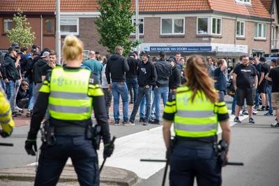 Graafschapsupporters neergestoken met kapot bierflesje, verdachte opgepakt