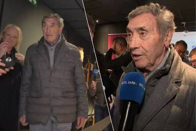 Fel vermagerde Eddy Merckx maakt eerste publieke optreden sinds darmoperatie: “Het gaat wel met mij”