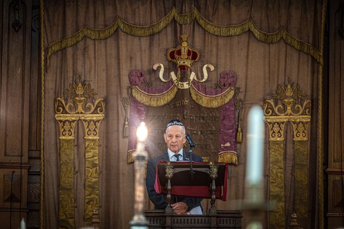 Jan Dokter uit Hoorn deed zijn verhaal voor het eerst in een synagoge.