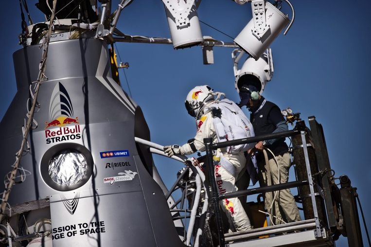 Baumgartner Moet Wachten Tot Zondag Voor Volgende Poging Ruimtesprong De Morgen