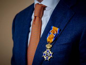 Lintjesregen in Arnhem: twee Ridders en dertien nieuwe leden in de Orde van Oranje-Nassau