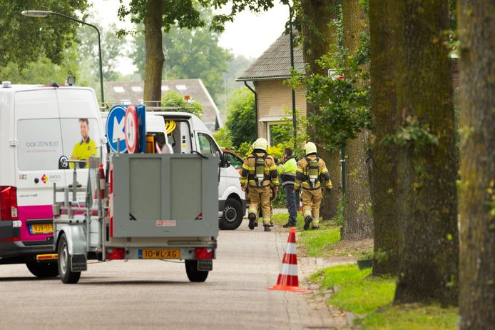 De brandweer is uitgerukt voor een gaslekkage in Helvoirt.