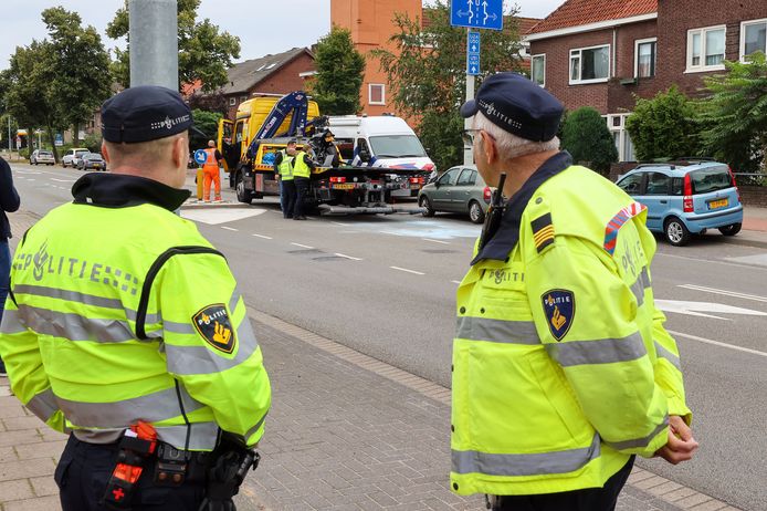 De politie heeft zondagochtend een reconstructie gedaan van een zwaar ongeluk dat in juni plaatsvond op de Leenderweg in Eindhoven.
