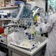 Wie krijgt straks een coronaprik? ‘De realiteit is dat er niet genoeg vaccins zullen zijn’