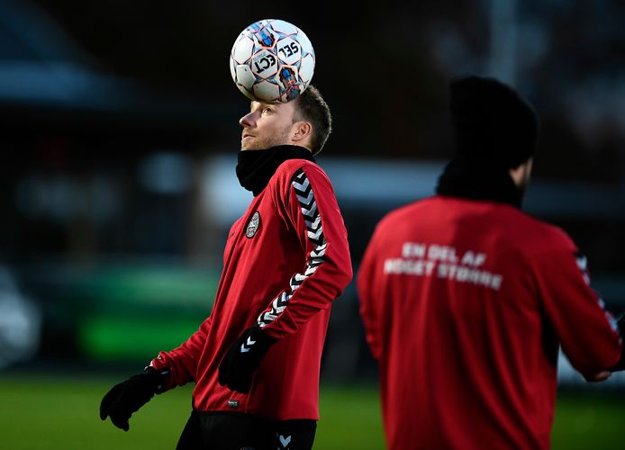 Bondscoach Denemarken: 'Alle ballen op Eriksen' | Buitenlands voetbal