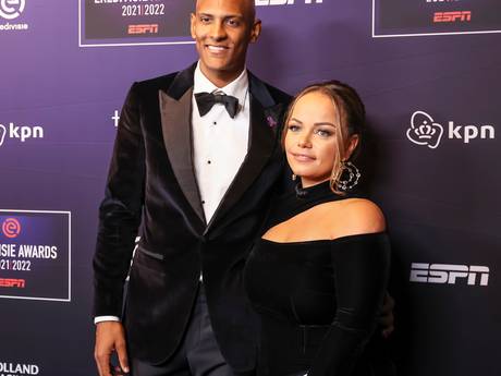 Ernstig zieke Sébastien Haller blijft positief ondanks zware behandelingen: ‘Ik mag niet klagen’