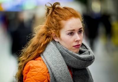 Antoinette de Jong gaat 'overleven op eigen eten'