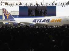 Boeing livre son tout dernier 747, des milliers de personnes font leurs adieux