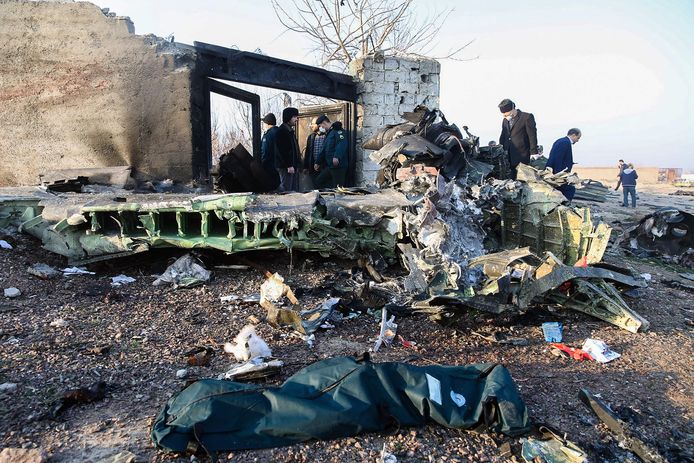 Un Boeing 737 de la compagnie Ukraine International s’est écrasé mercredi matin après son décollage de l’aéroport de Téhéran.