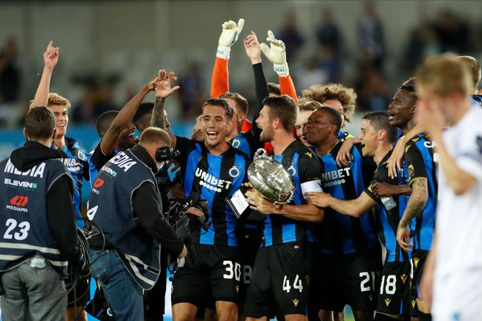 Club Brugge Klopt Racing Genk En Steekt Supercup Op Zak Na Spectaculaire Minuten Net Voor En Net Na Rust Belgisch Voetbal Hln Be