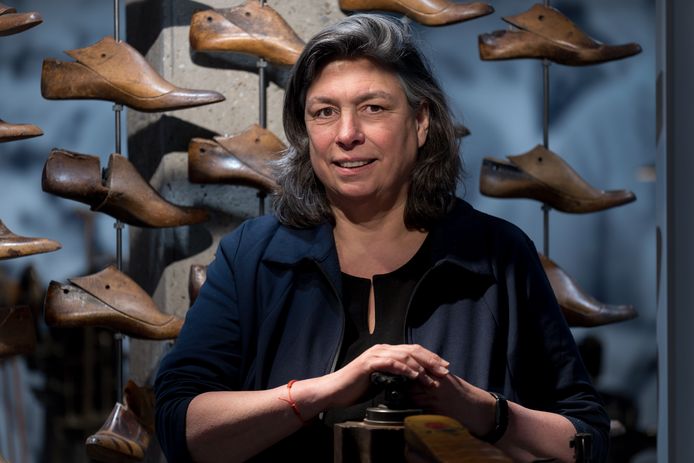 Mechtild van den Hombergh is nog even interim-directeur bij het Schoenenkwartier.