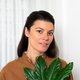 Summer Rayne Oakes heeft 1100 planten in haar studiootje. ‘Mijn planten zijn mijn Netflix’