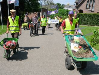Kruiwagenmars voor gezonde bodem op bezoek bij Horteco: “Landbouwers zijn deel van de oplossing”