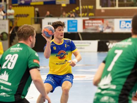 Eén goede vraag helpt handballer Luuk Santing nog steeds verder: ‘Het blijft een gevoelige sport’