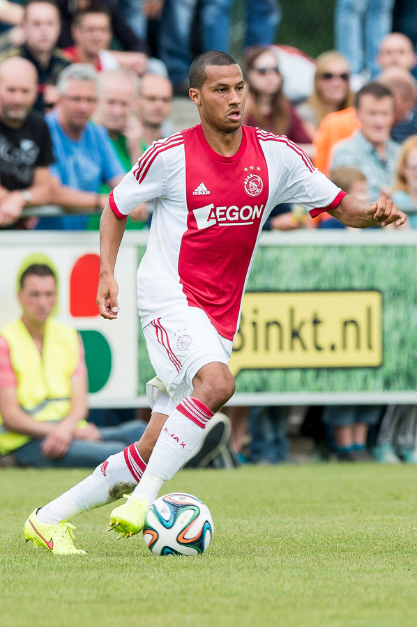 Ajax met Van Rhijn en Veltman in basis tegen PSV Foto AD.nl