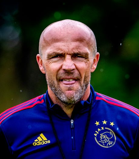 Alfred Schreuder als andere trainer terug bij Ajax: ‘Ik word hier echt niet meer nerveus van’