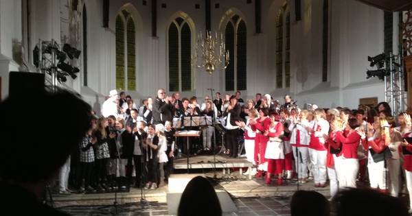 Uitverkocht huis bij dubbelconcert Crescendo en Popwave Dreischor - PZC