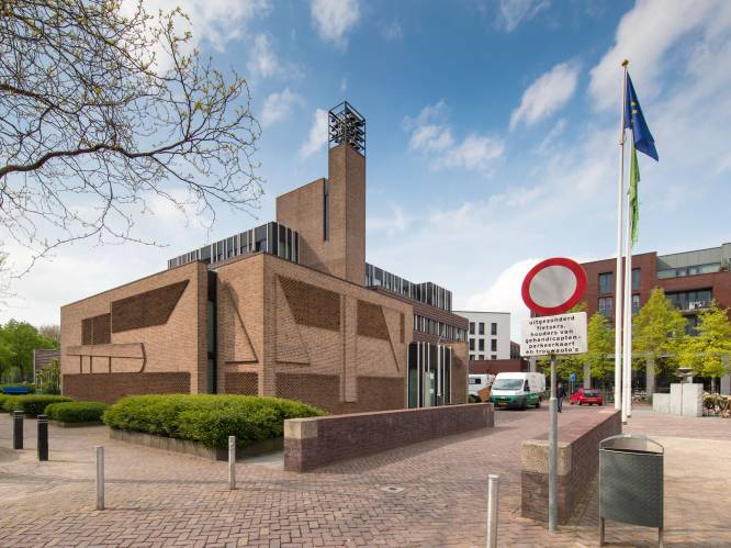 Nieuw plannen voor gemeentehuis verdelen inwoners van Dronten | Dronten ...