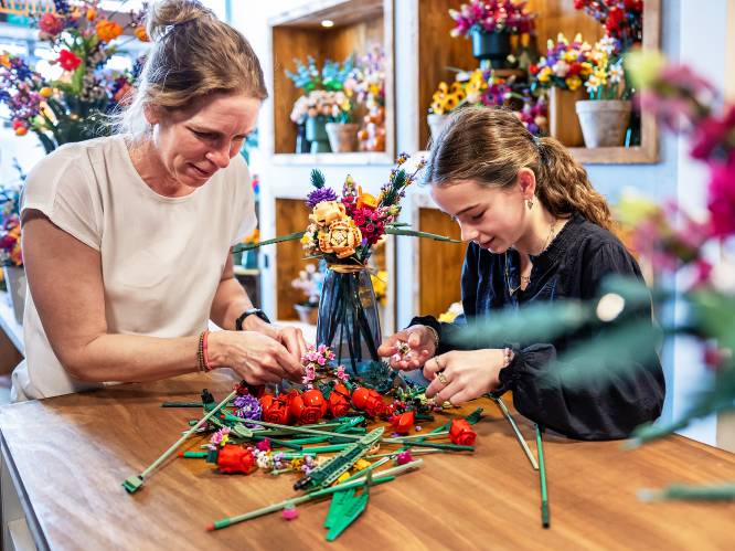 Allereerste Lego-bloemenwinkel ter wereld opent deuren in Utrecht: ‘Even ontspannen naast drukke leven’