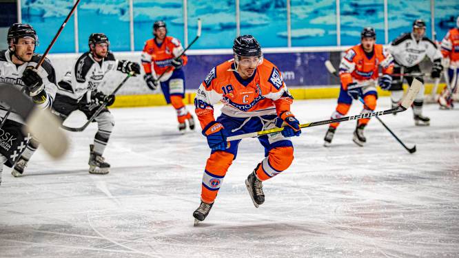 IJshockeyers Eindhoven Kemphanen bereiken finale van play-offs om landstitel