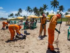 Nieuwe grote olievlek spoelt aan op Braziliaanse stranden