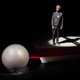 Voorstelling Oerknal Variaties is geen theatercollege maar mengt feiten met verbeelding