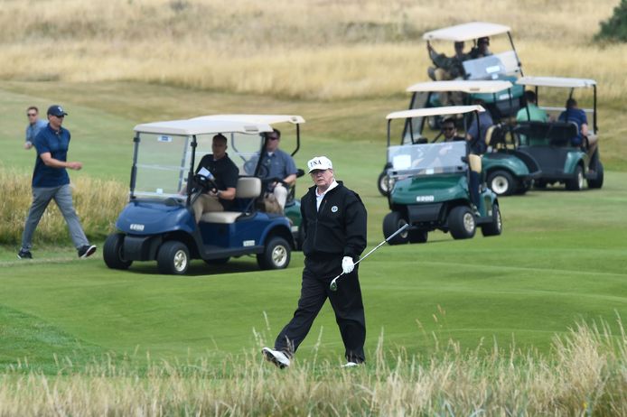 Trump in 2018 op zijn eigen golfterrein in Turnberry, Schotland.
