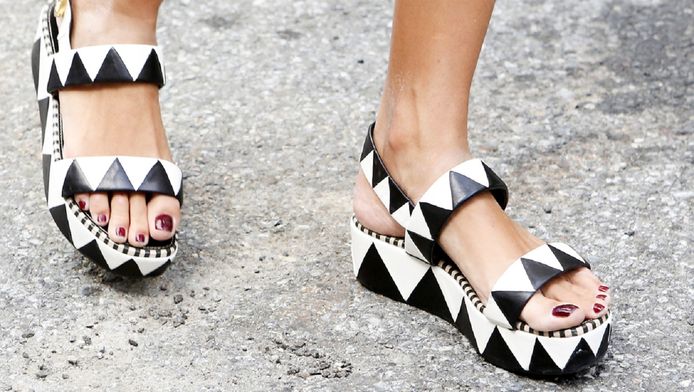 Lelijke sandalen clearance