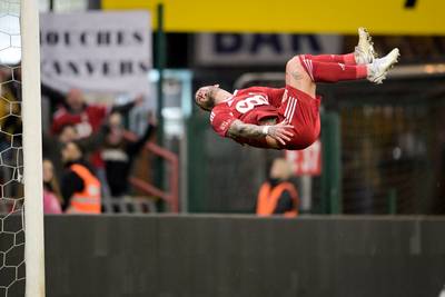 Le Standard surclasse Westerlo et rêve plus que jamais du top 4