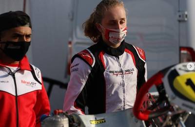 Straf: F1-team van Ferrari legt vrouwelijk Belgisch racetalent Maya Weug (16) vast