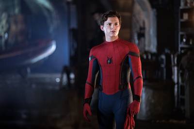 ‘Spider-Man’ Tom Holland beweert dat voorgangers  niet terugkeren in nieuwe film: “Maar drie generaties komen wel samen”