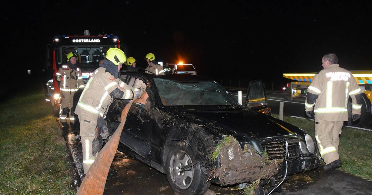 Met spoed naar ziekenhuis na ongeval N59 Nieuwerkerk.